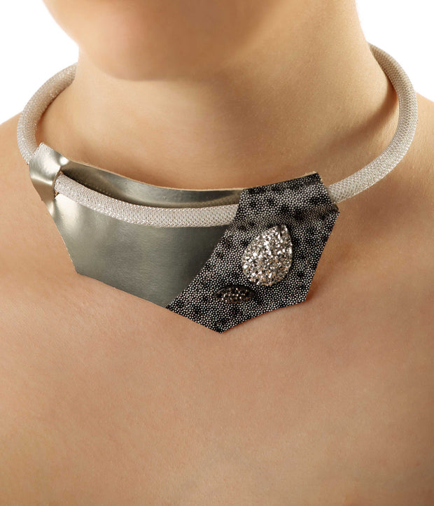 Silver Glamour Leather Necklace